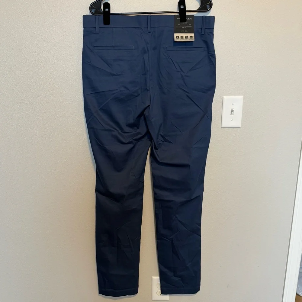 Banana Republic Men's Dark Blue Dress Pants NWT